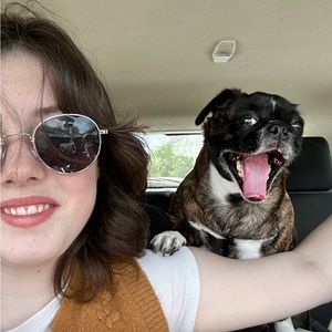 Meet your Posher, Isabella